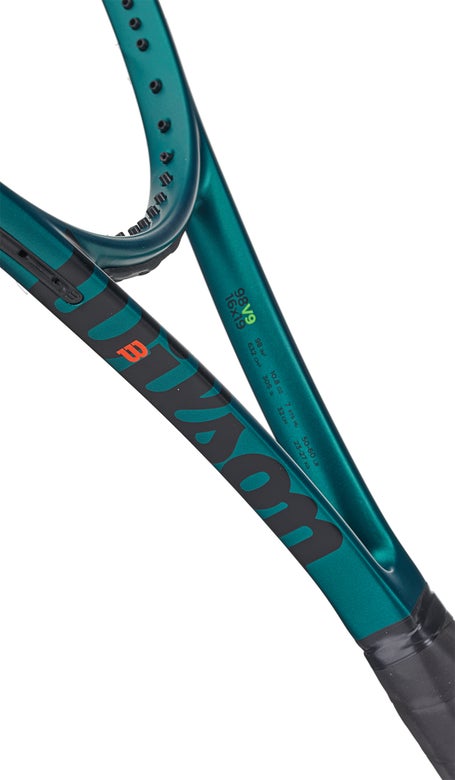 Wilson Blade 98 16x19 v9